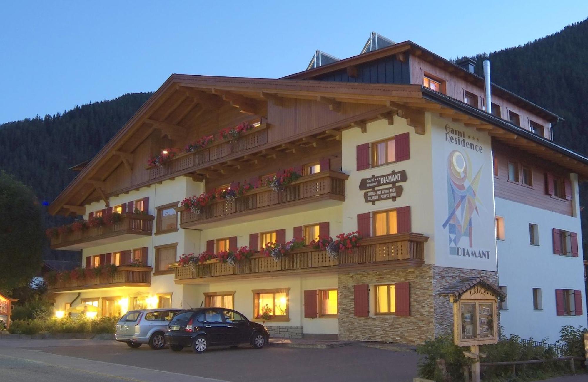 Garni Hotel Residence Diamant San Vigilio Di Marebbe Esterno foto